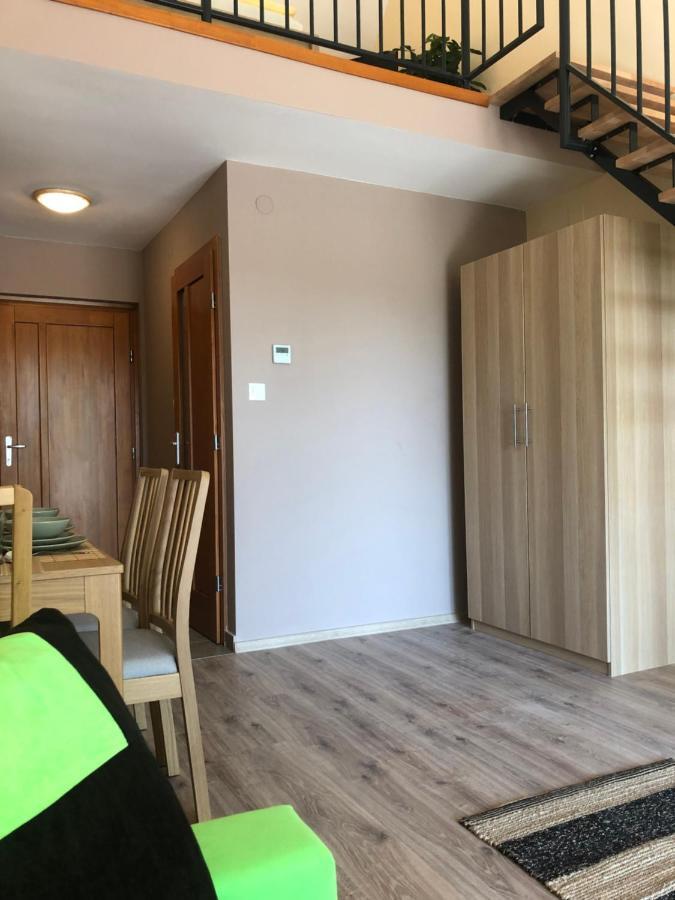 Castellum Apartmanhaz Gyula Exteriör bild